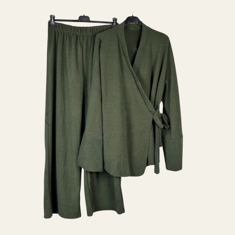 COMPLETE OUTFIT 2 - LINEN